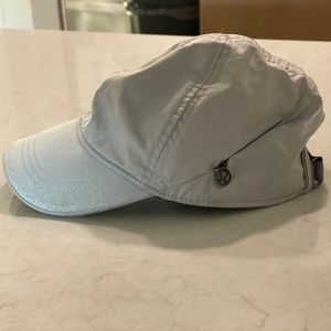 BNWT Lululemon Reflective Running Cap